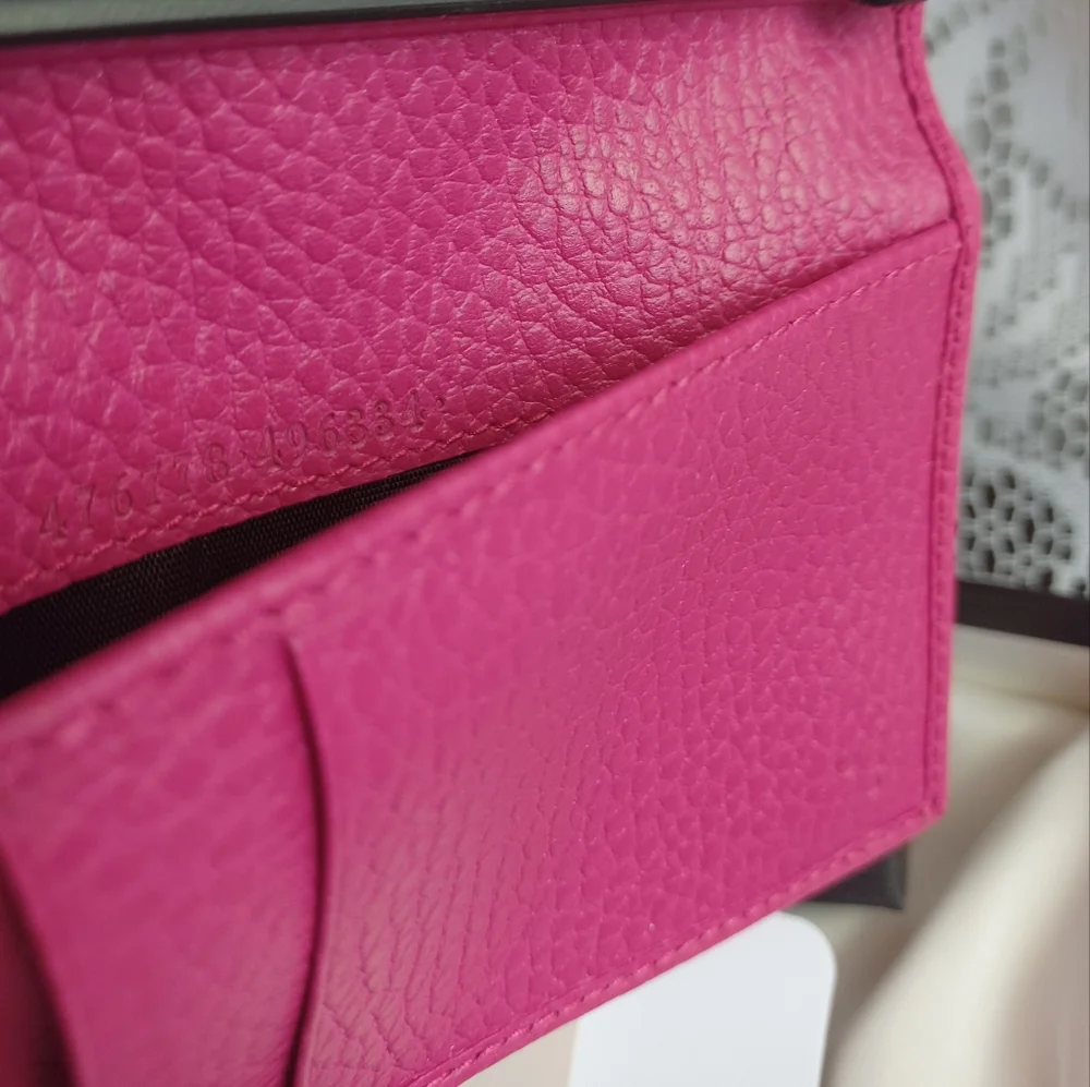 Gucci Pink Bifold Wallet Phone Card Holder Wallet Iphone 7/8